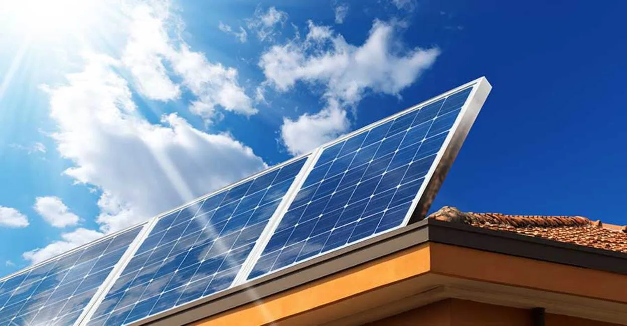 Do solar panels need direct sunlight